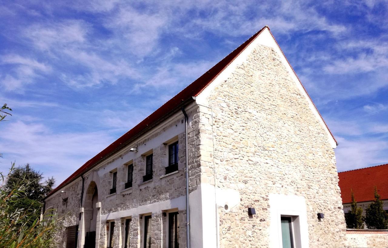 Auberge Du Chateau Bleu Tremblay-en-France Eksteriør billede